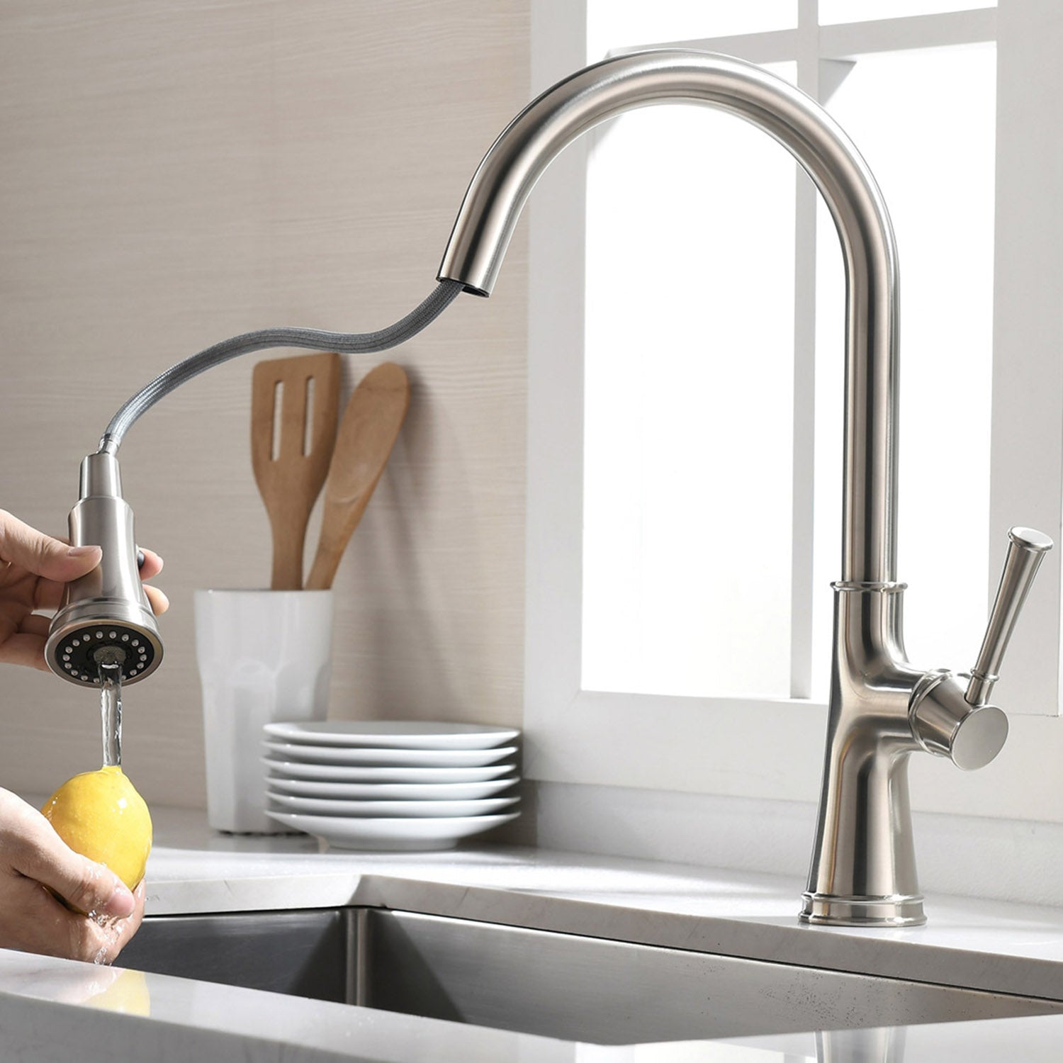 Single Handle Pull Down Sprayer Kitchen Faucet with 3 Function