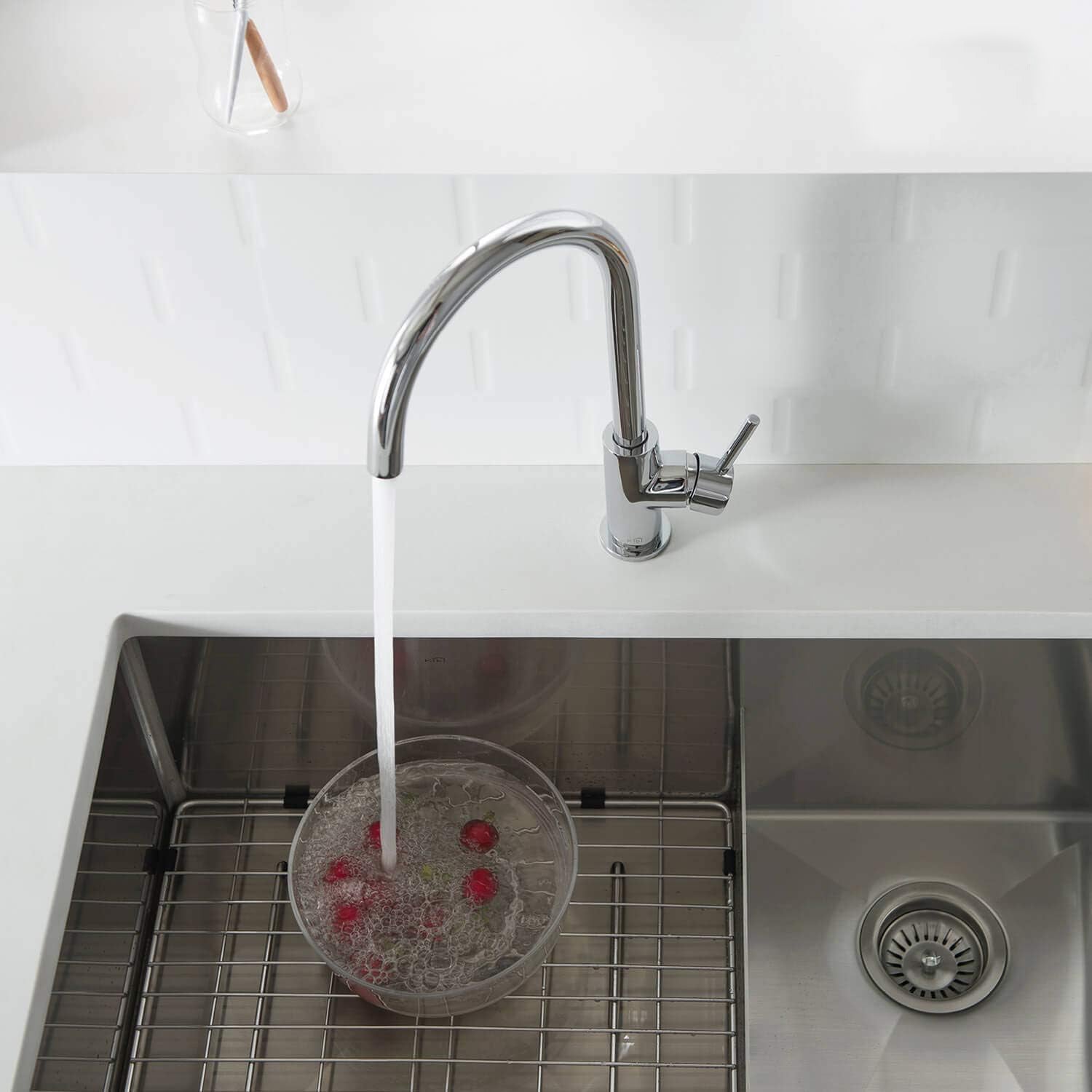 Single Handle Stainless Steel Kitchen Sink Faucet - Orlando Product