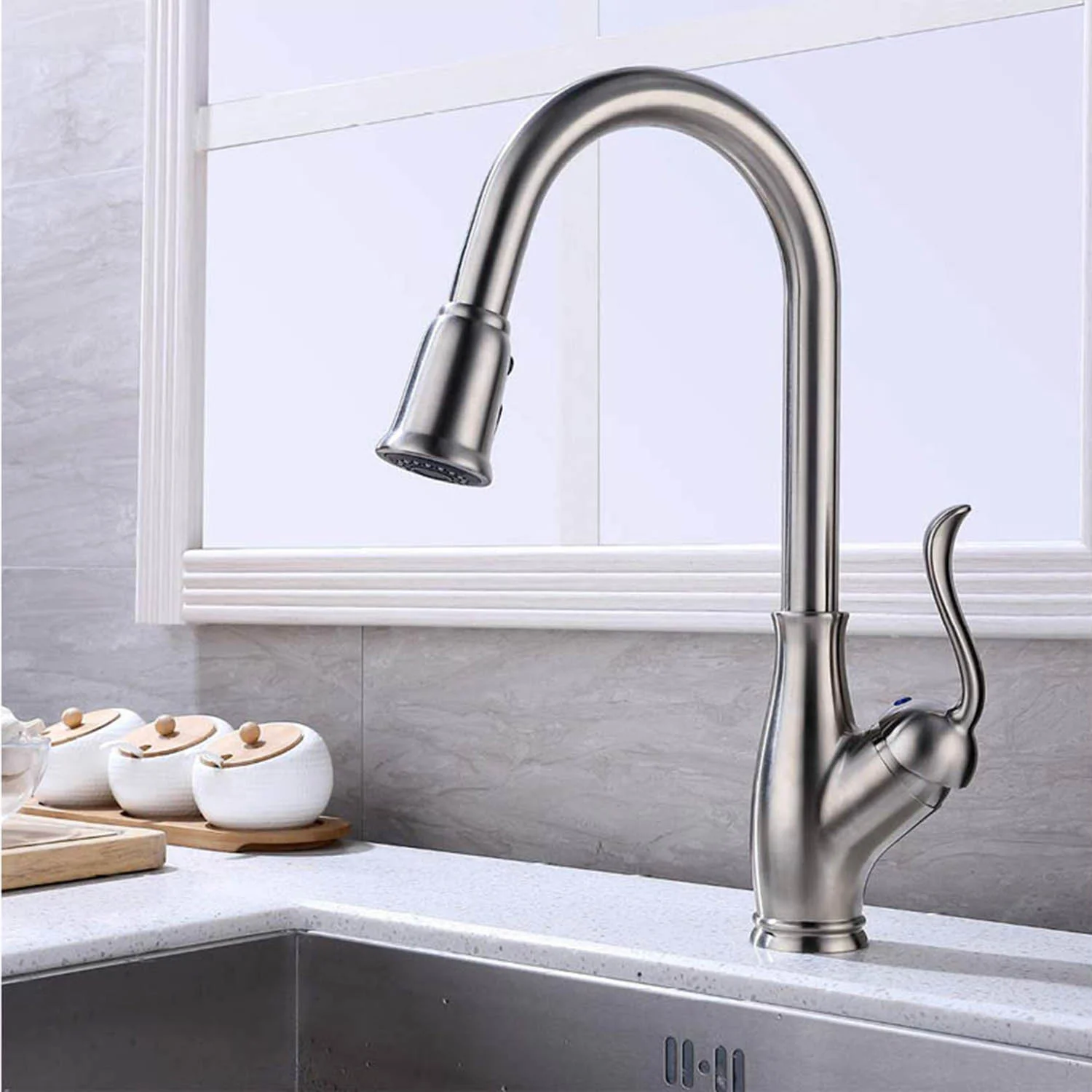 Single Handle Pull Down Sprayer Kitchen Faucet with 3 Function